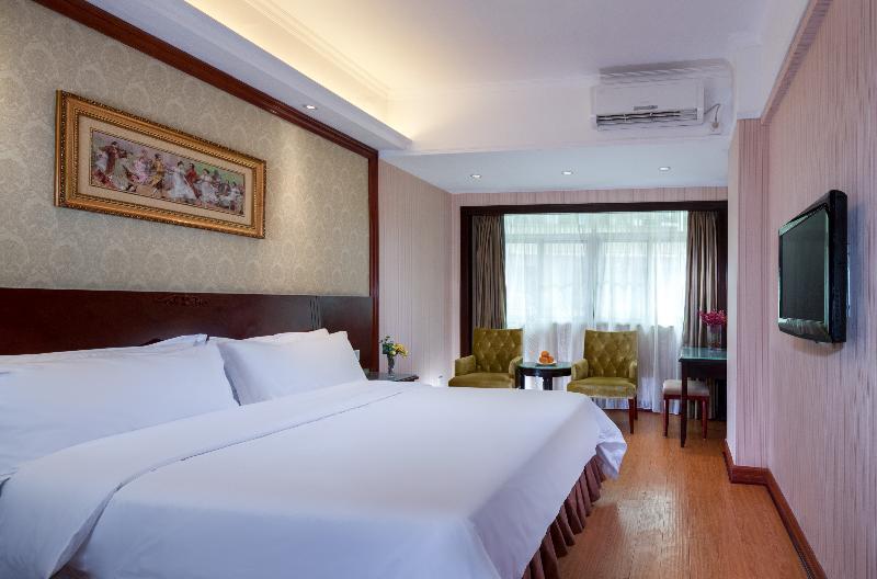 Vienna Hotel Guangzhou Dongpu Bus Station Екстер'єр фото